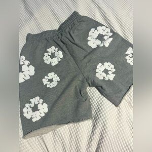 Denim Tear Shorts; Grey